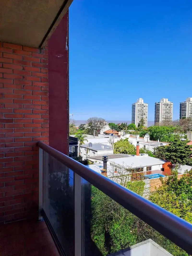 Monoambiente de 35m² con terraza-próx WTC