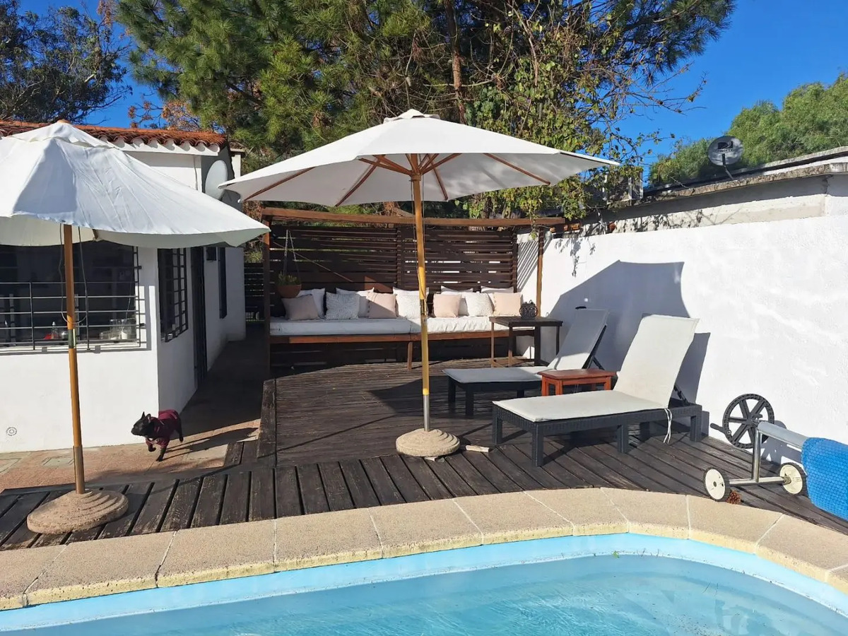 Casa Alquiler Temporal La Floresta Con Piscina Climatizada 