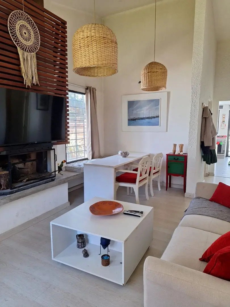 Casa Alquiler Temporal La Floresta Con Piscina Climatizada 