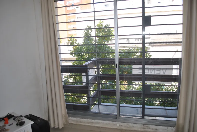 Inversores - Con Renta. 1 Dormitorio, balcón al frente