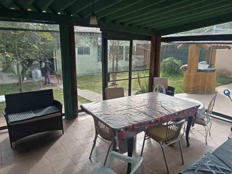 Alquiler Muy Linda Casa En Costa Azul. Piscina Climatizada 