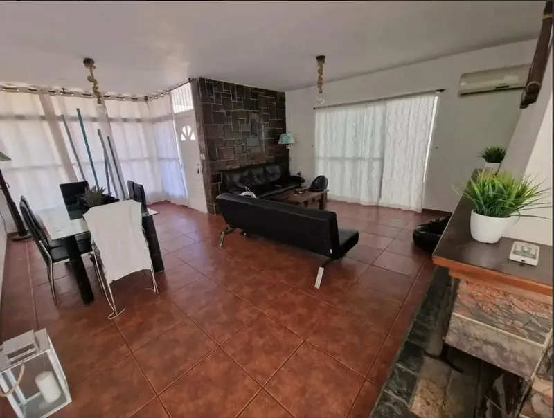 Alquiler Casa Atlántida Piscina Climatizada