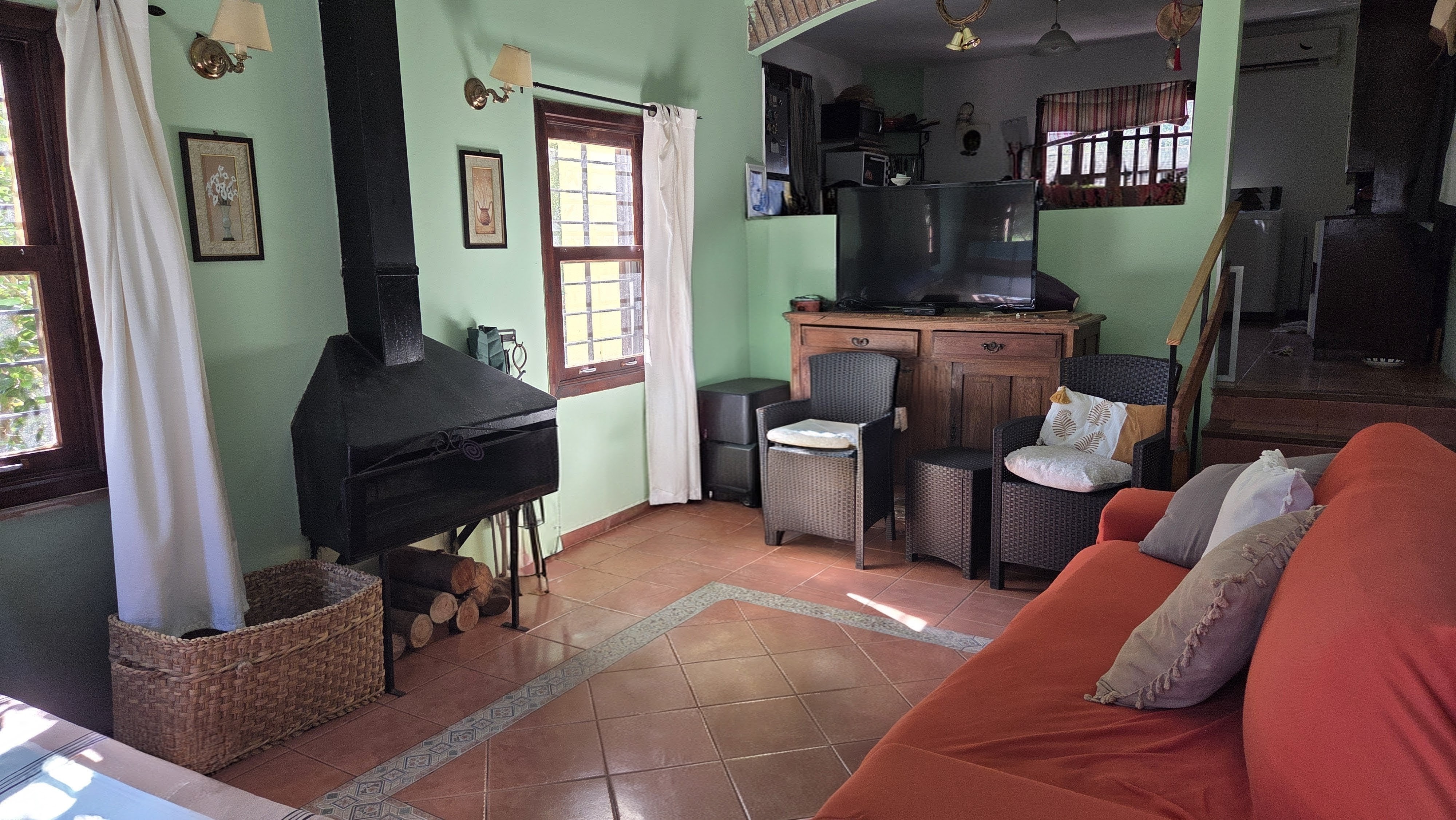 Casa para 4 personas + monoambiente para 2. Piscina climatizada - Costa Azul
