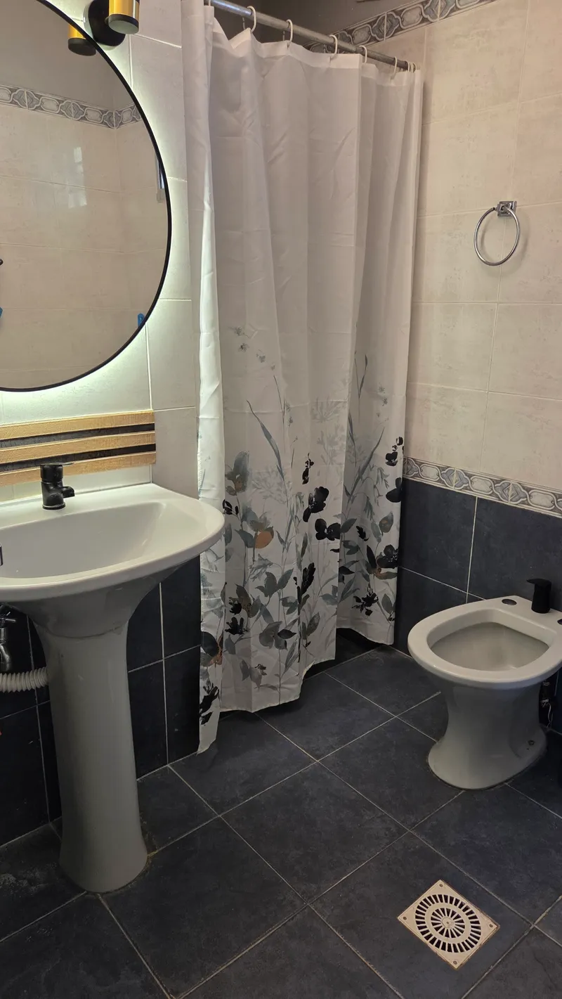 Casa para 4 personas + monoambiente para 2. Piscina climatizada - Costa Azul
