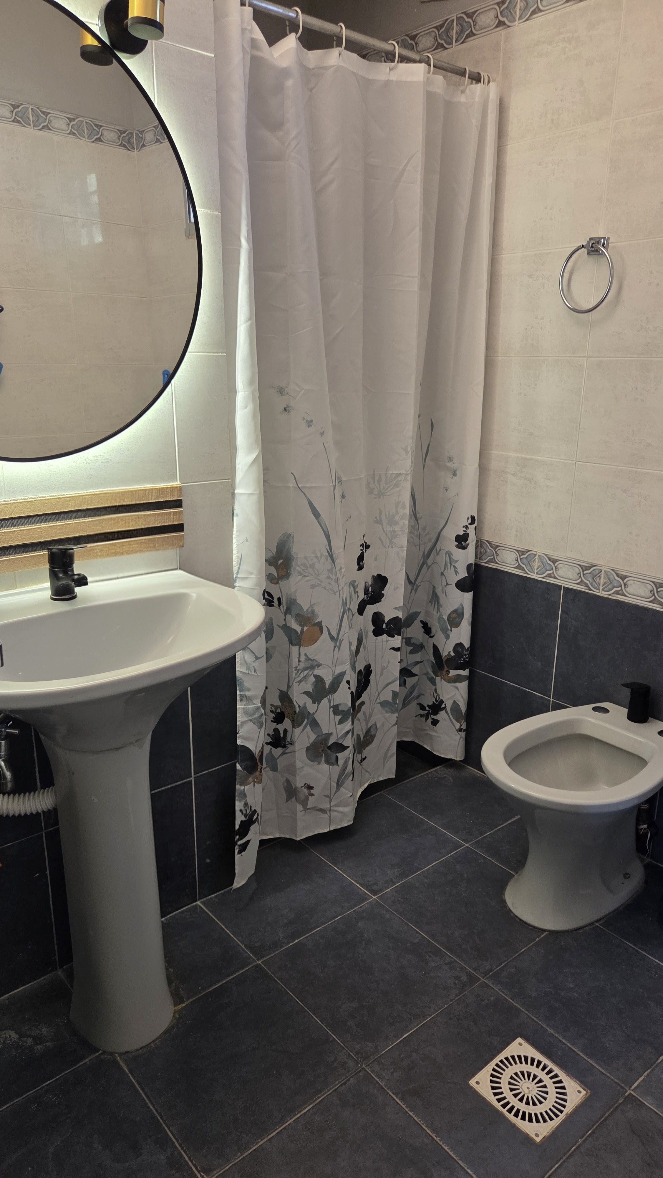 Casa para 4 personas + monoambiente para 2. Piscina climatizada - Costa Azul