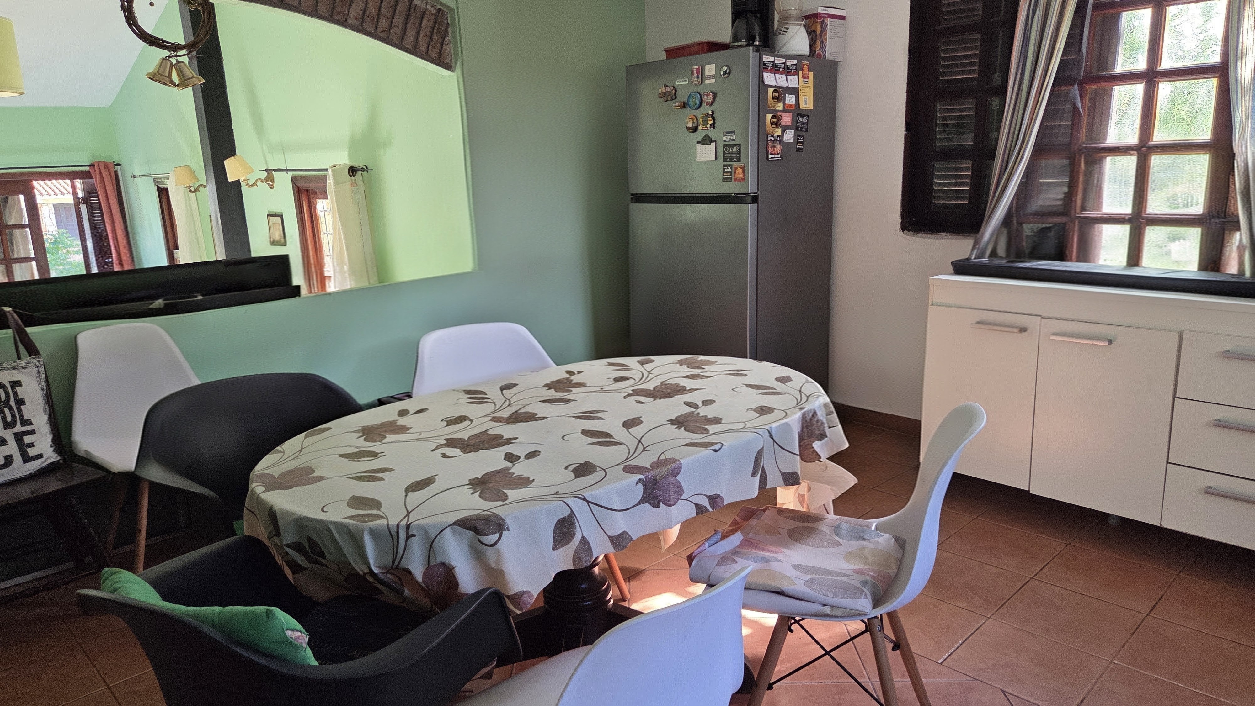 Casa para 4 personas + monoambiente para 2. Piscina climatizada - Costa Azul
