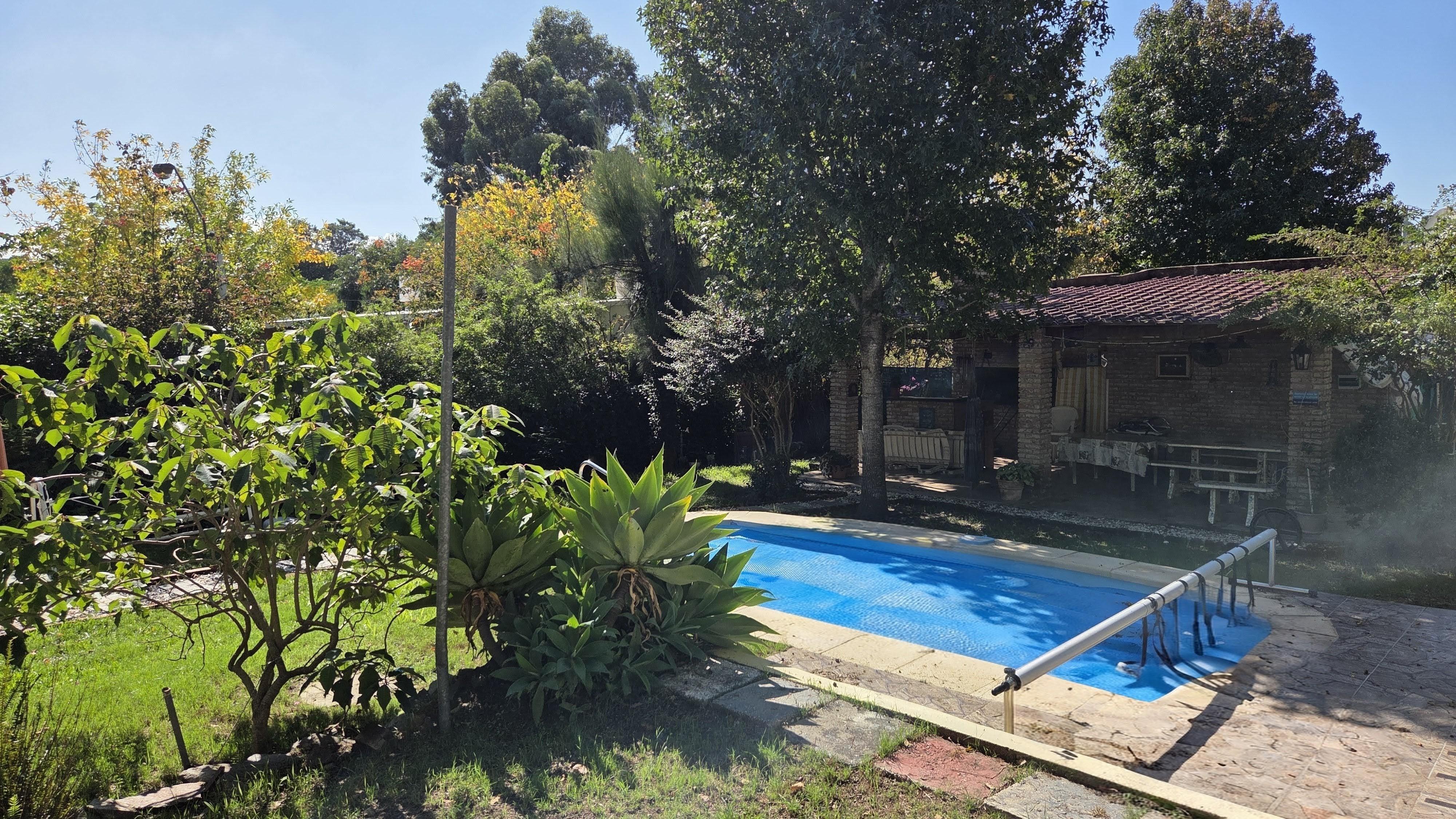 Casa para 4 personas + monoambiente para 2. Piscina climatizada - Costa Azul