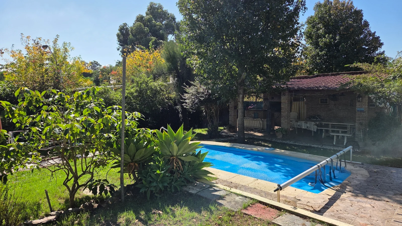 Casa para 4 personas + monoambiente para 2. Piscina climatizada - Costa Azul