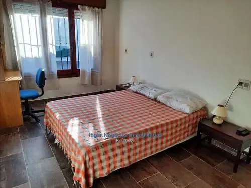 Alquiler La Floresta , 3 Dormitorios Para 9 Personas 