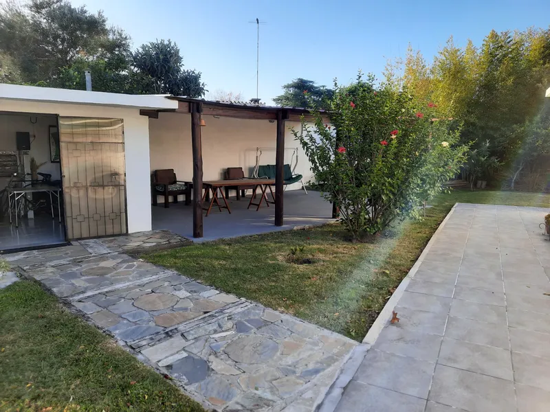 Alquiler La Floresta , 3 Dormitorios Para 9 Personas 