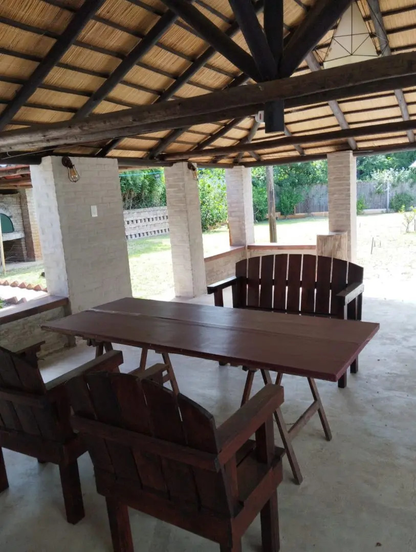 Alquiler La Floresta, 2 Baños, Aire Acondicionado, Wifi  