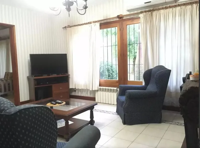 Alquiler Casa Parque Del Plata Con Piscina Climatizada