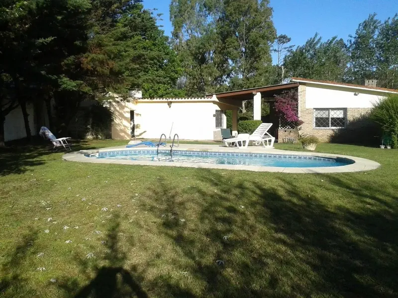 Alquiler La Floresta, Casa Con Piscina 4 Dormitorios 