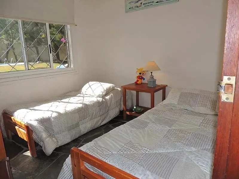 Alquiler La Floresta, Casa Con Piscina 4 Dormitorios 