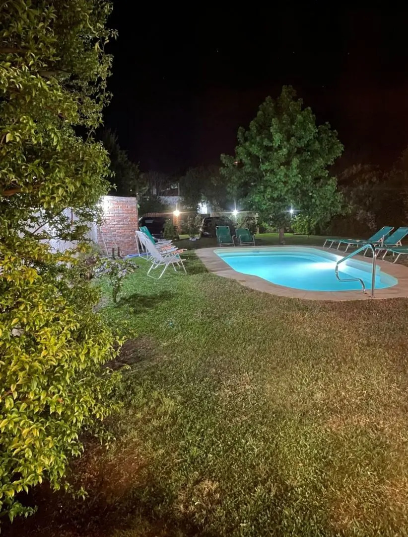 Alquiler Piscina Climatizada La Floresta 