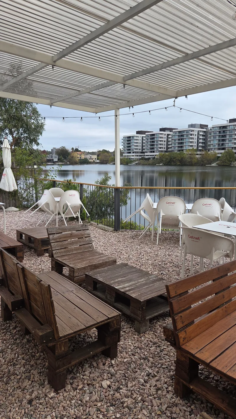 Venta de llave de Cafetería sobre el Lago-Parque Carrasco