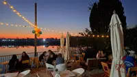 Venta de llave de Cafetería sobre el Lago-Parque Carrasco - foto 1