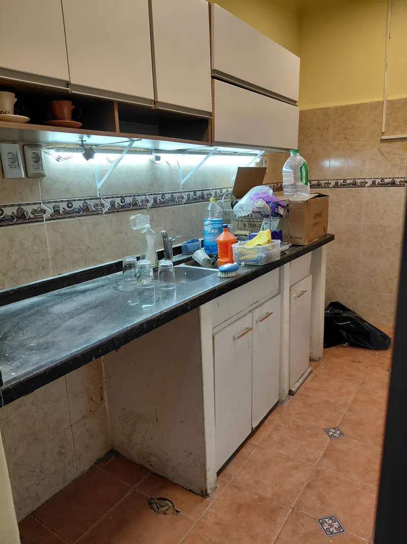 House for Rent – 2 Bedrooms with Garage, No HOA Fees