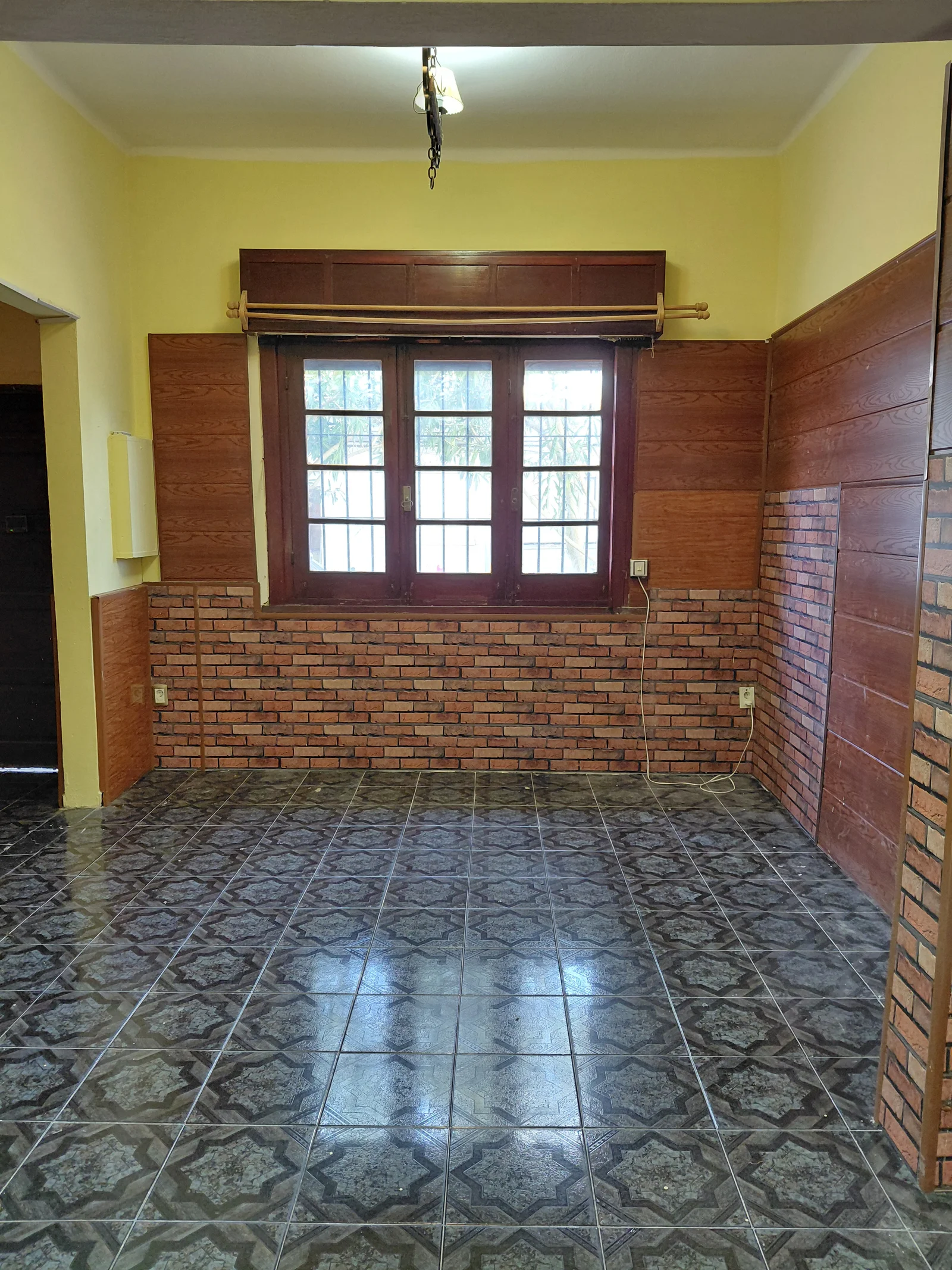 Alquiler Casa 2 dormitorios con Garaje, sin gastos comunes — Reducto