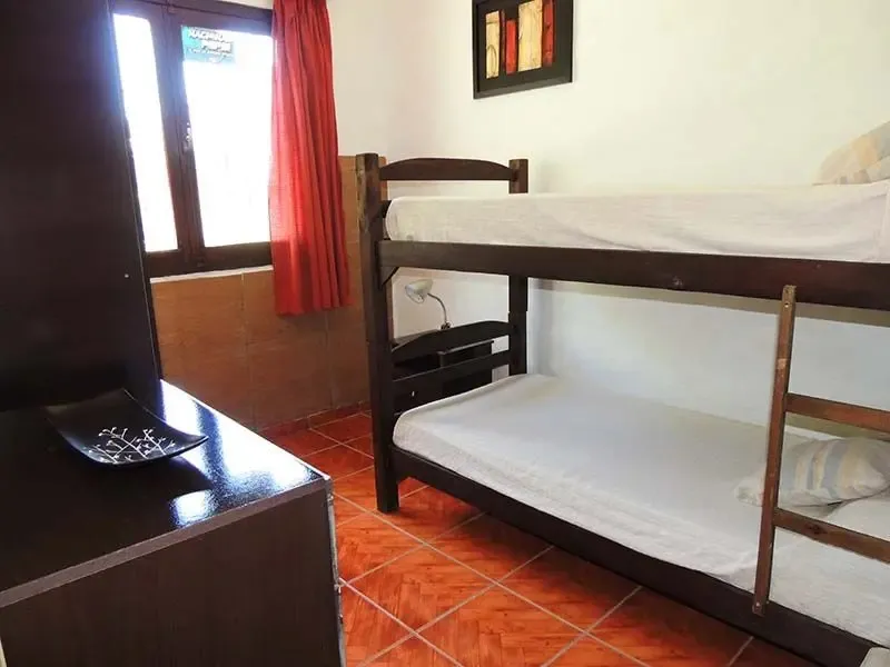 Alquiler Casa 2 Dormitorios con parrillero y jardin en La Floresta