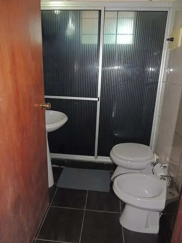 Alquiler Casa 2 Dormitorios con parrillero y jardin en La Floresta