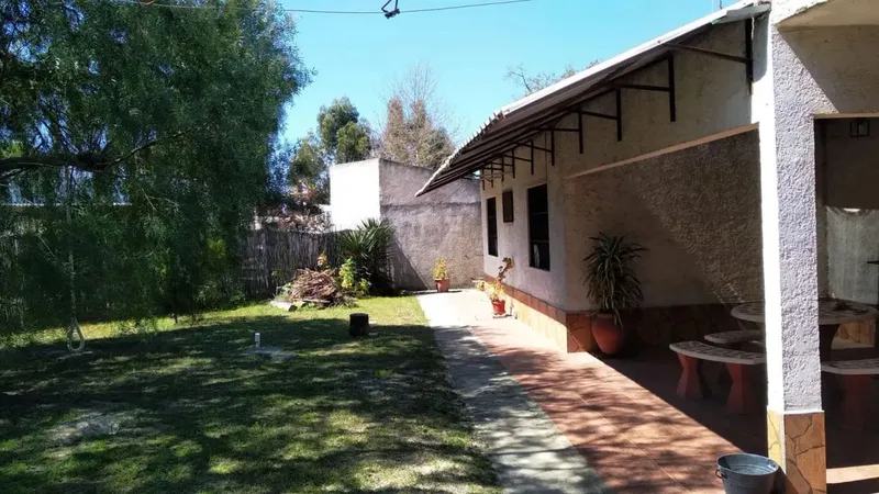 Alquiler Casa 2 Dormitorios con parrillero y jardin en La Floresta