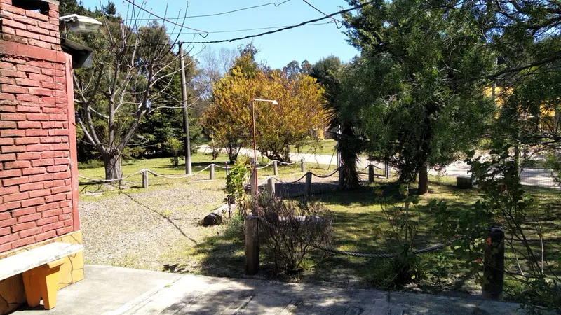Alquiler Casa 2 Dormitorios con parrillero y jardin en La Floresta