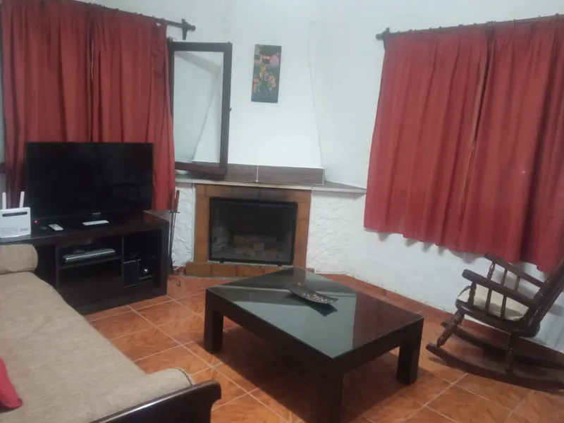 Alquiler Casa 2 Dormitorios con parrillero y jardin en La Floresta