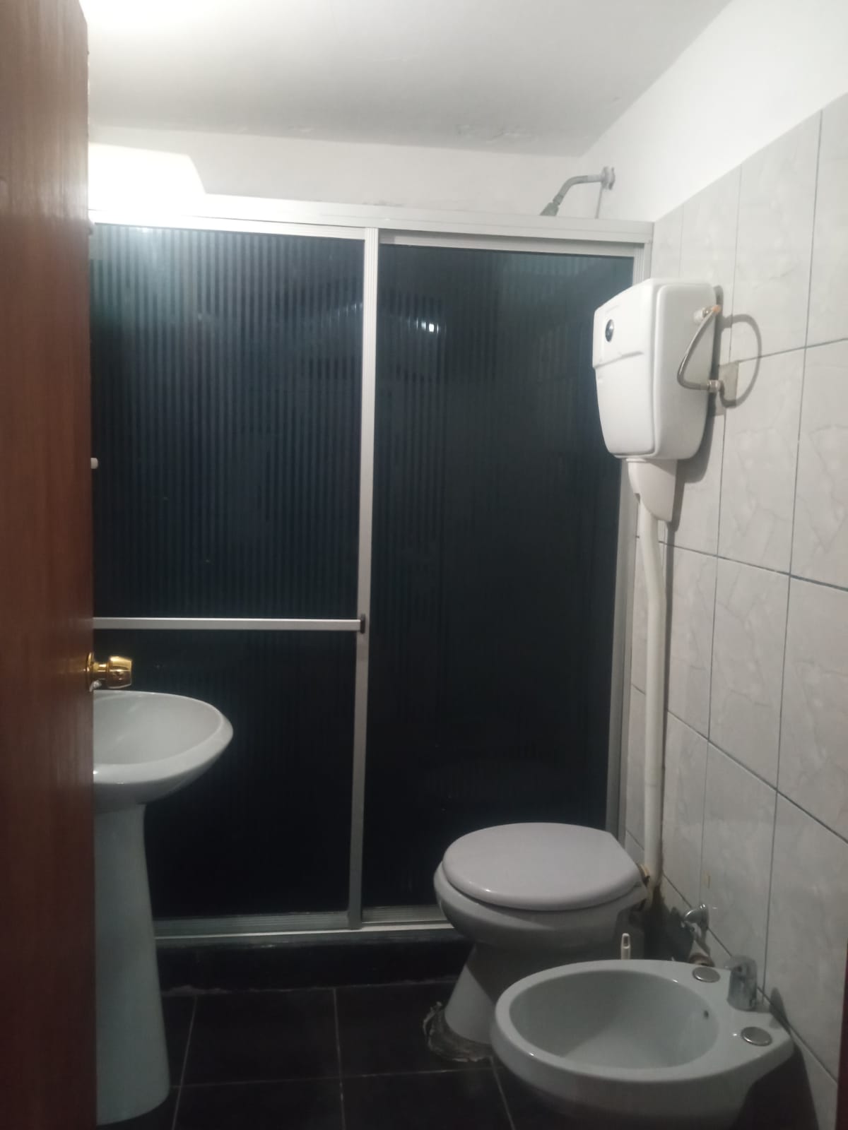 Alquiler Casa 2 Dormitorios con parrillero y jardin en La Floresta 