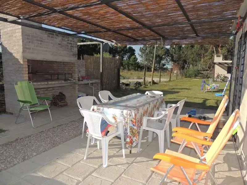 Alquiler Casa A Nuevo, 2 Dormitorios, Barbacoa, Parrillero
