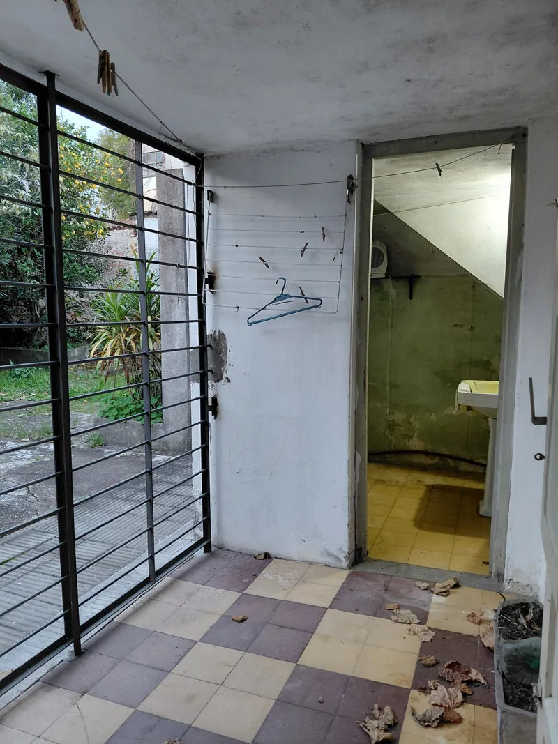 Venta casa 3 dormitorios, gran terreno - Canelones Ciudad