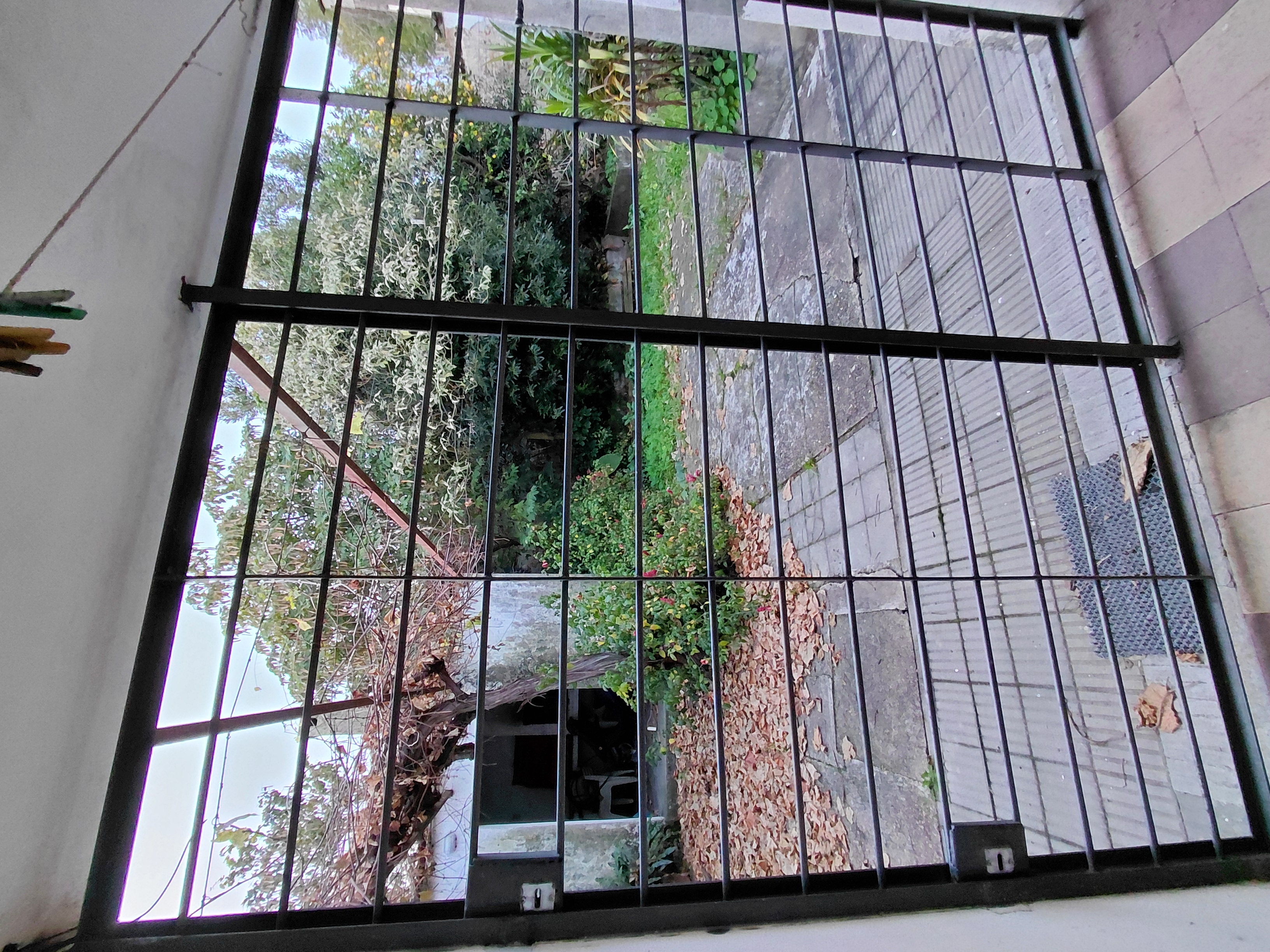 Venta casa 3 dormitorios, gran terreno - Canelones Ciudad