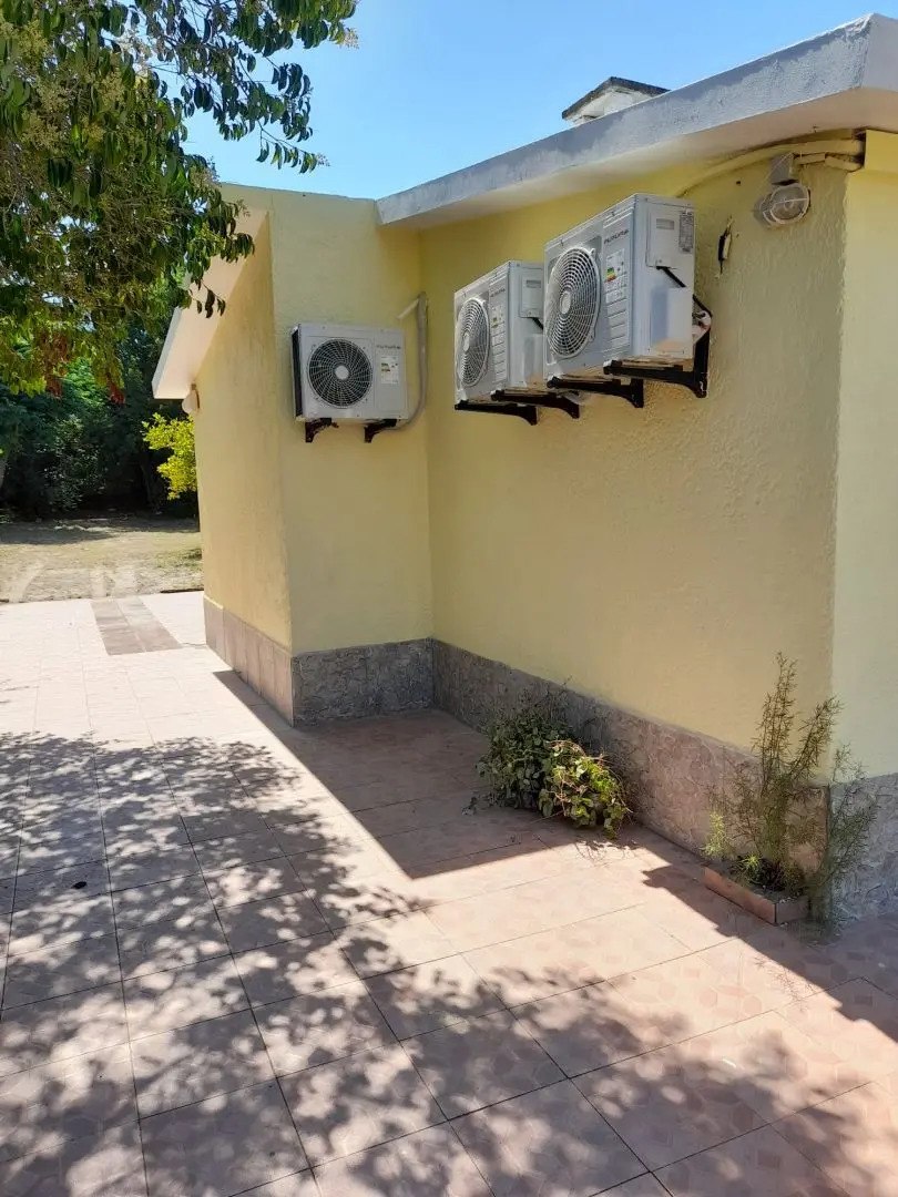 Alquiler Casa 4 Dormitorios En Costa Azul 