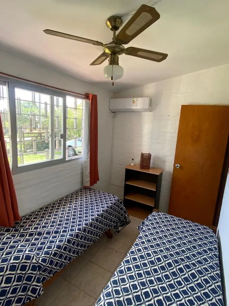 Alquiler Casa 4 Dormitorios En Costa Azul 