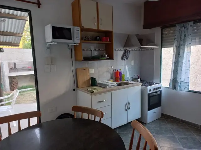 Alquiler Casa 2 Dormitorios En San Luis A Metros De La Playa