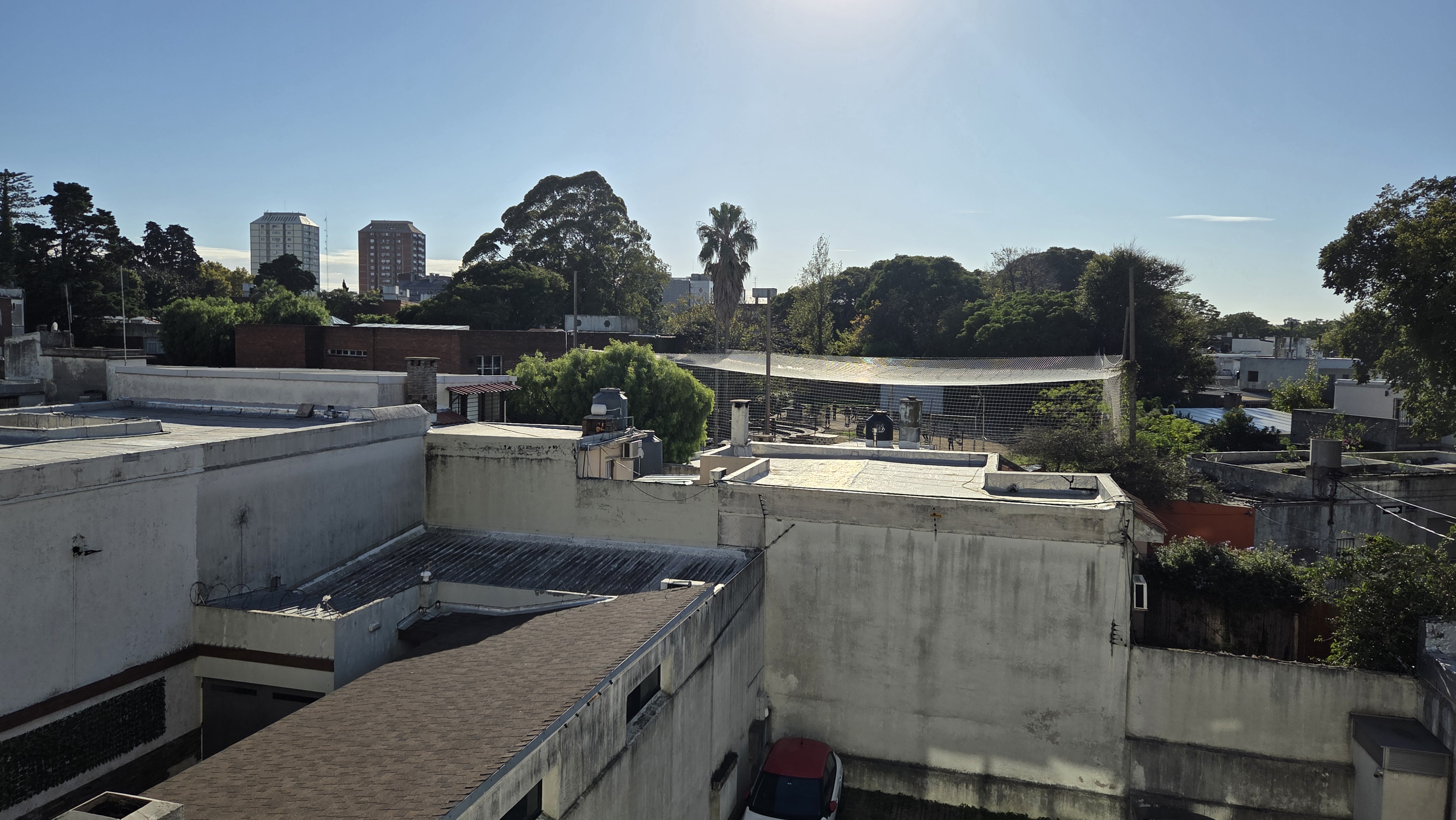 Apartamento amoblado, garaje próx al Casmu - Luis A de Herrera y Asilo 