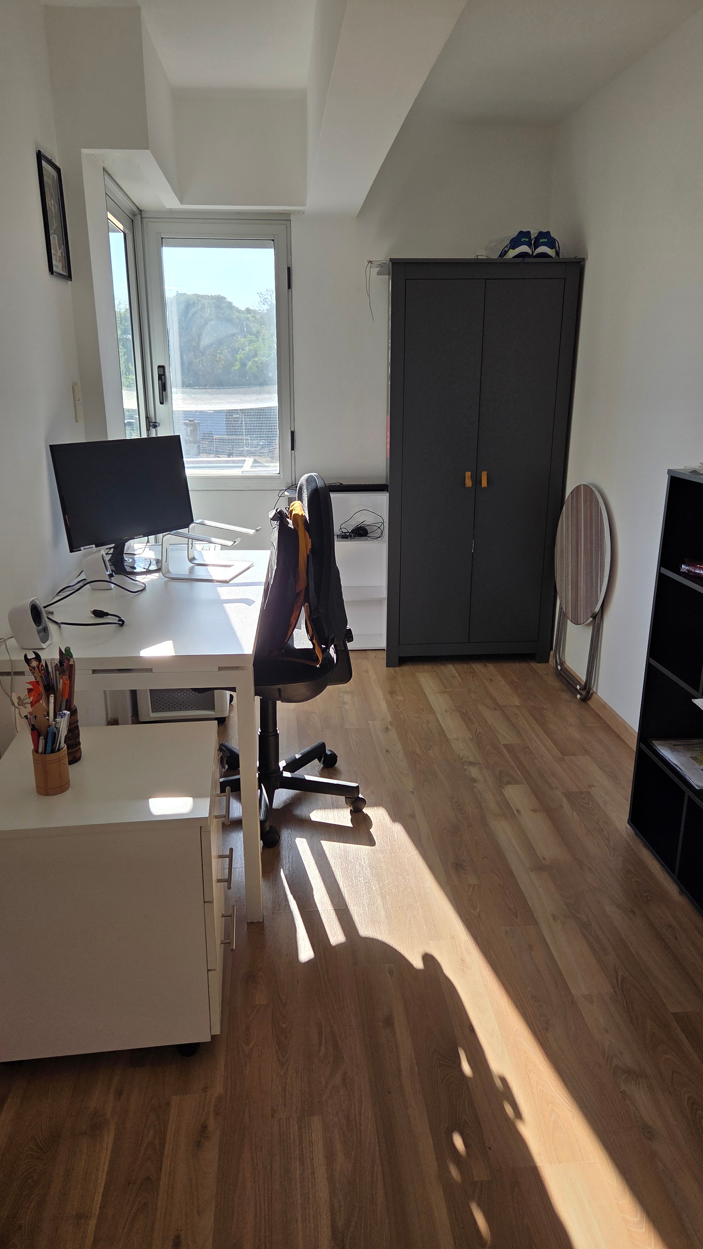 Apartamento amoblado, garaje próx al Casmu - Luis A de Herrera y Asilo 