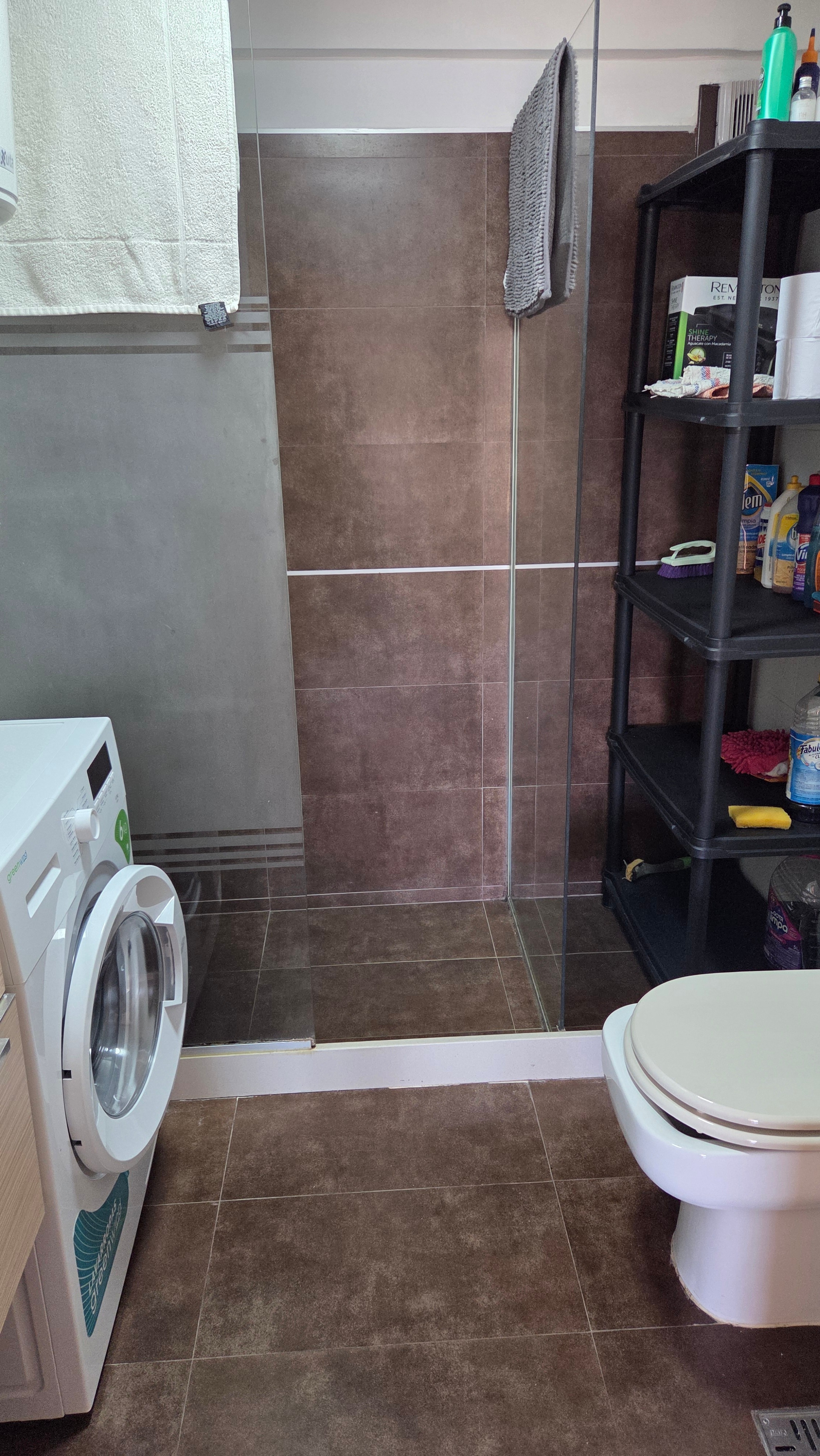 Apartamento amoblado, garaje próx al Casmu - Luis A de Herrera y Asilo 