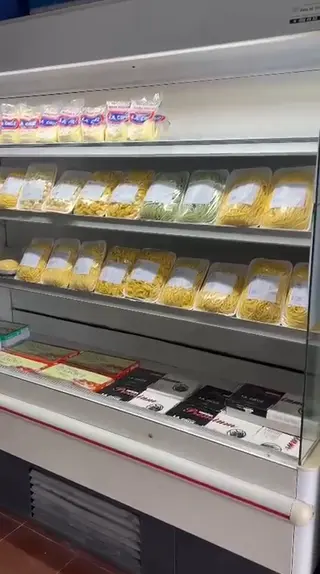 Venta de fábrica de pastas funcionando (Local + llave) en Cno Carrasco  - foto 2