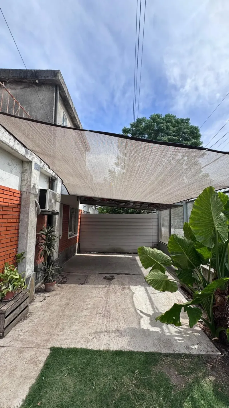 Casa en venta 2 dormitorios + Gge, Brazo Oriental, Padrón único — Brazo Oriental, Montevideo