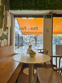 Venta de Llave Cafetería "Flor de Pan" - foto 5