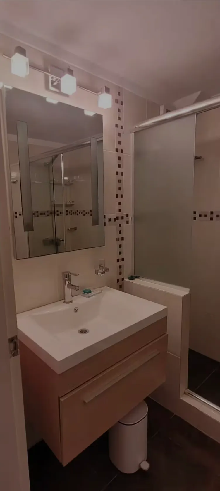 Venta apartamento equipado, 1 dormitorio con garaje - Península