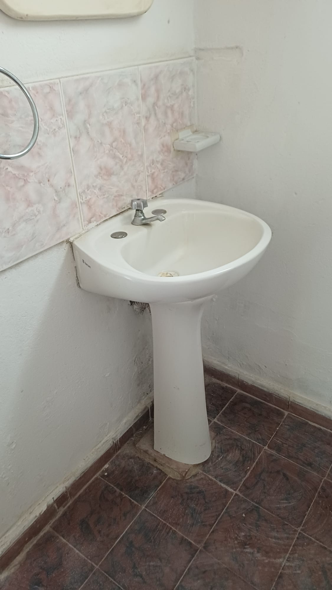 Alquiler Casa en La Floresta- Av Sarandí Solís