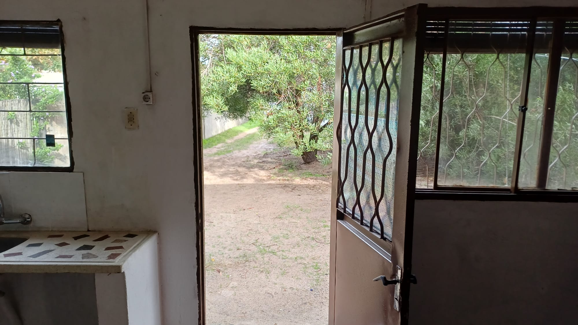Alquiler Casa en La Floresta- Av Sarandí Solís