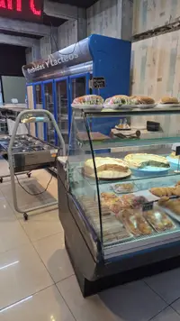 Venta de llave de Panadería -Cafetería - Rotisería a mts de Plaza Independencia - foto 3