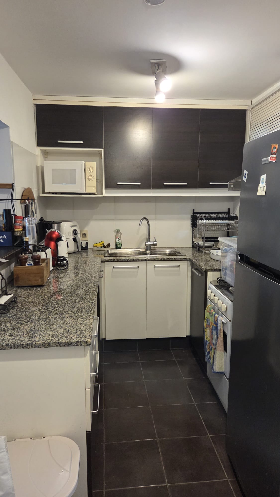 Venta casa de 3 dormitorios con apto independiente y piscina en La Floresta 