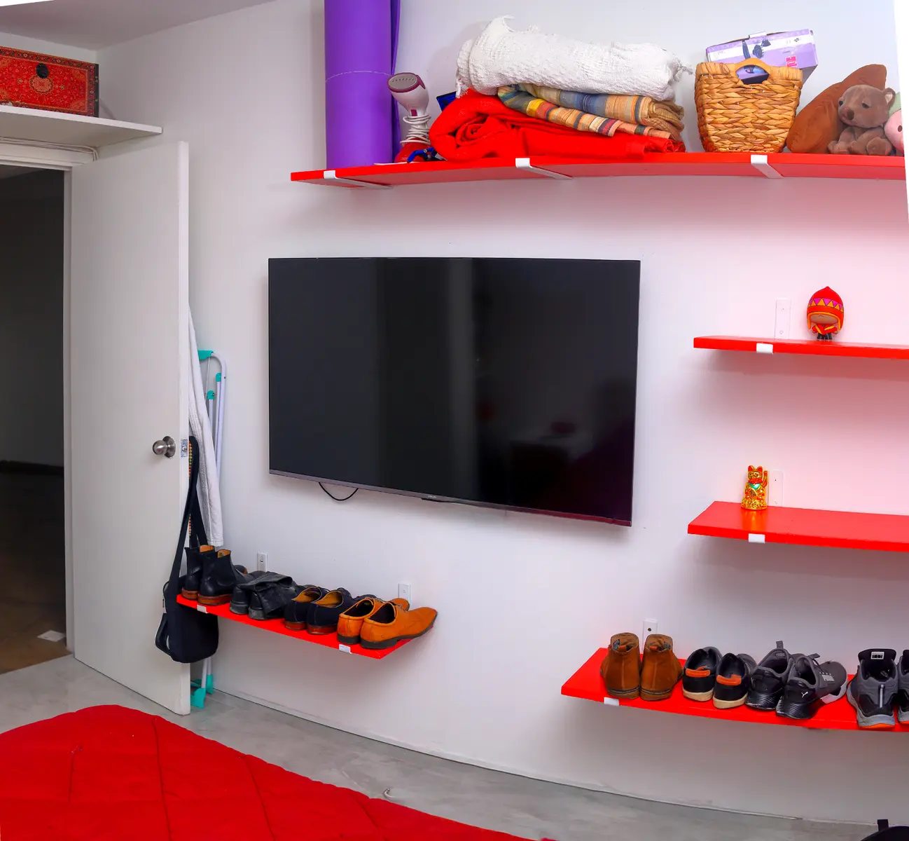 Apartamento en alquiler 1 dormitorio totalmente renovado, a metros de Av. Libertador