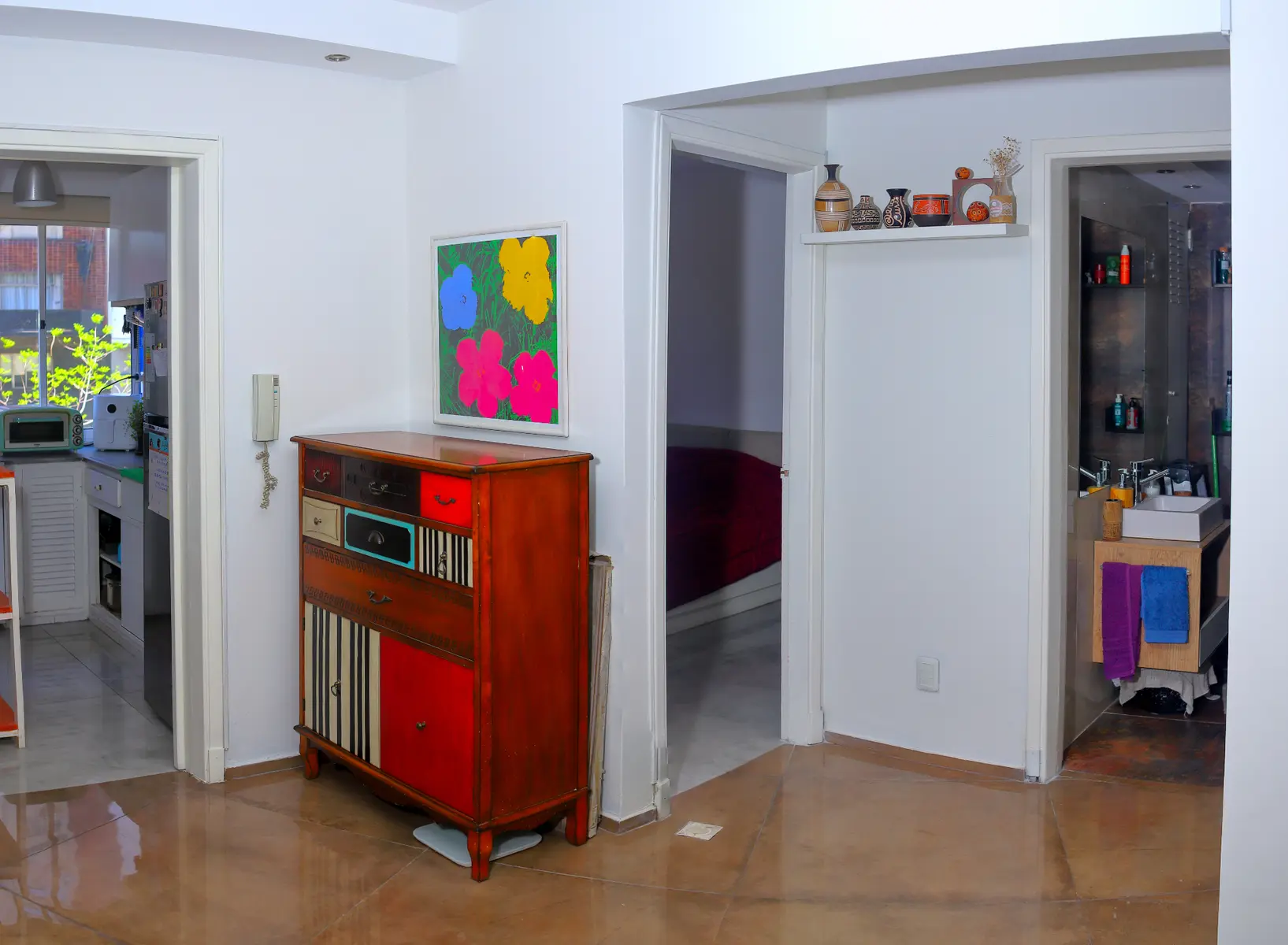 Apartamento en alquiler 1 dormitorio totalmente renovado, a metros de Av. Libertador