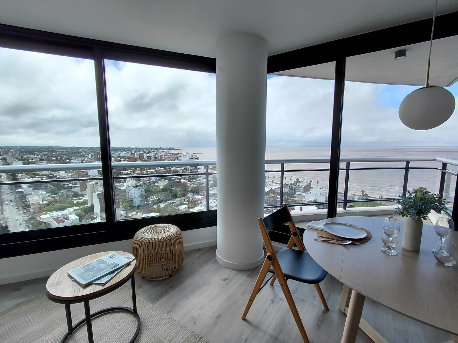 Venda Apartamento 2 quartos com terraço, Buceo - 24º andar. Vaga de garagem opcional — Buceo, Montevideo, Uruguay