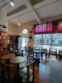 Venta Llave de negocio Bar con espectáculos - foto 3